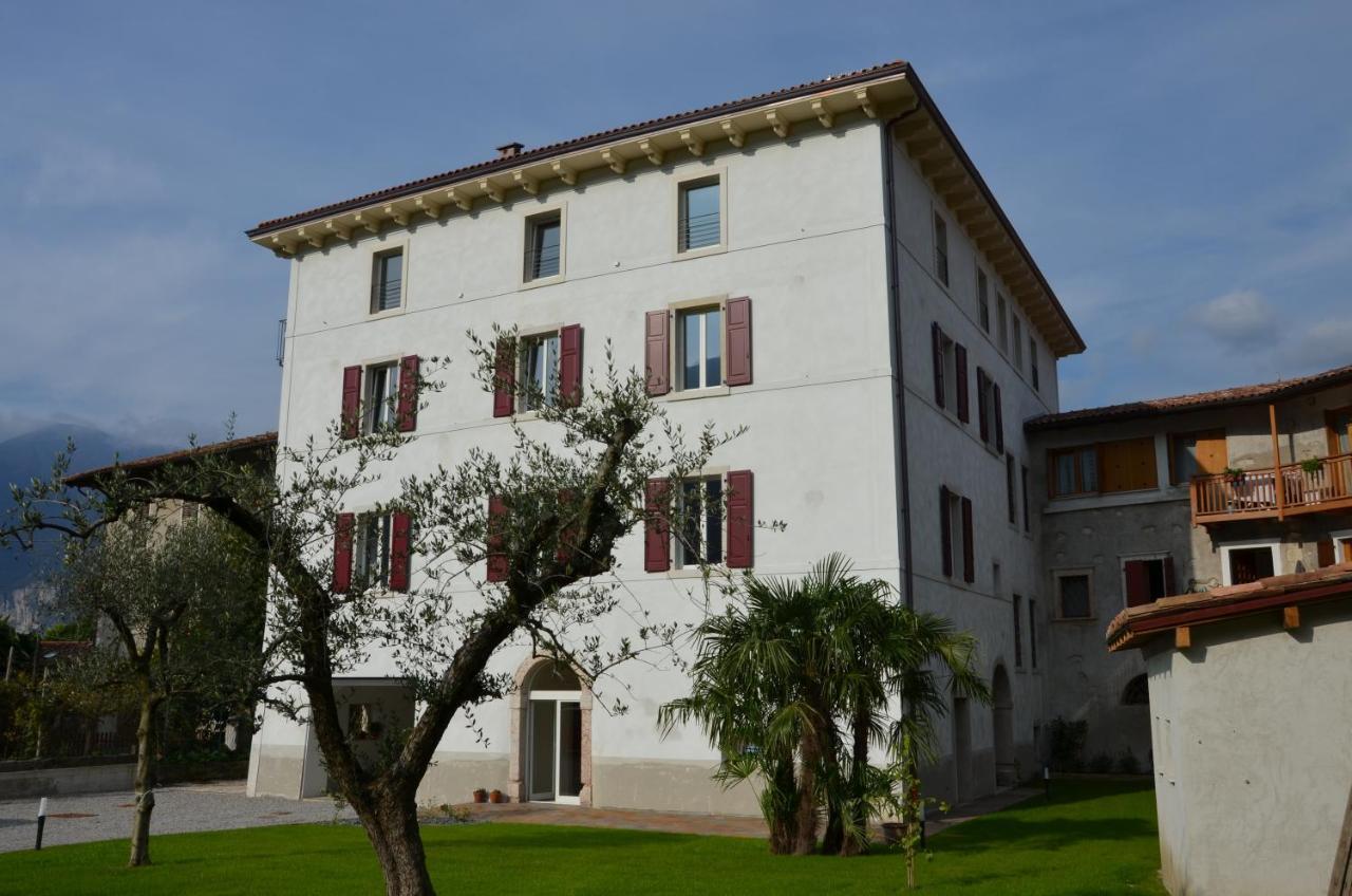 Palazzo Oltre Apartment Arco Exterior photo
